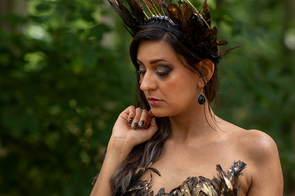 Nails retouching before image